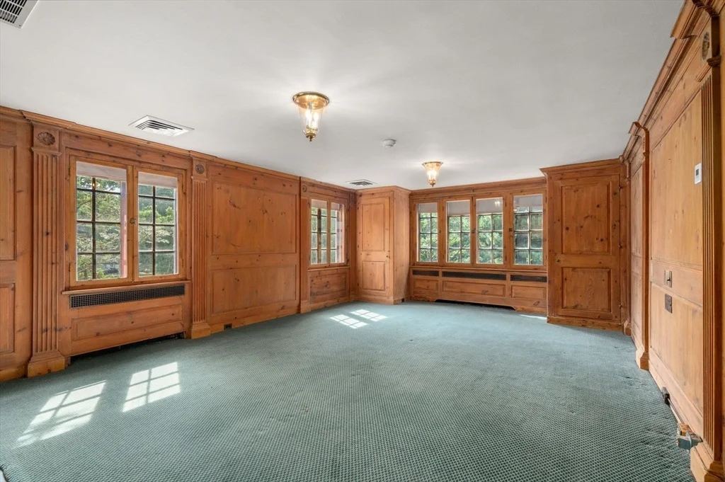 Photo of 180 Ivy St