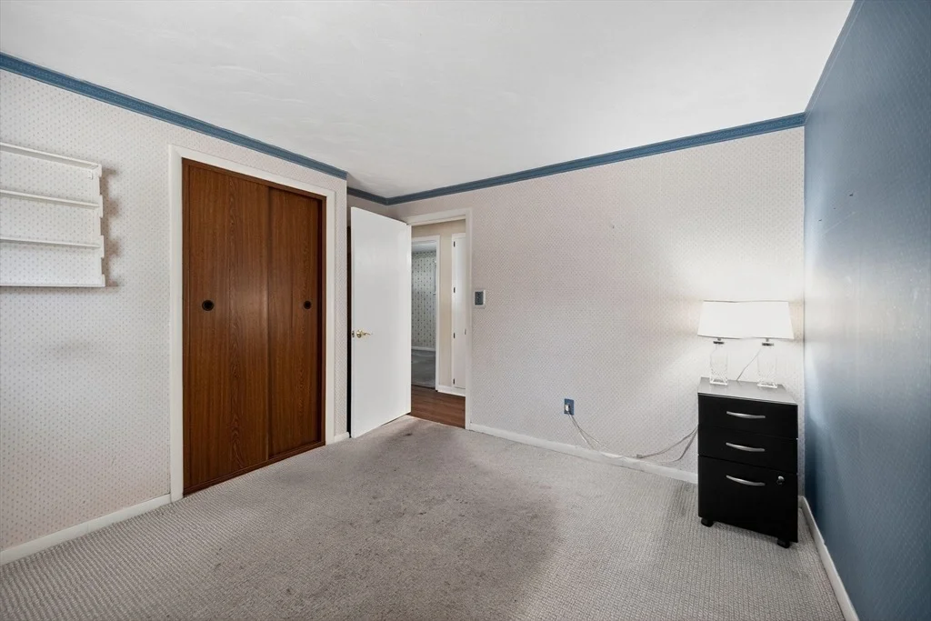 Photo of 22 Ledgewood Dr