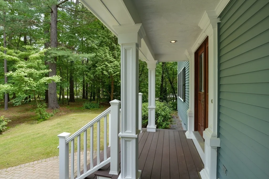 Photo of 42 Cherlyn Dr