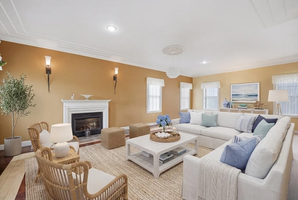 Photo of 239 Fuller Road