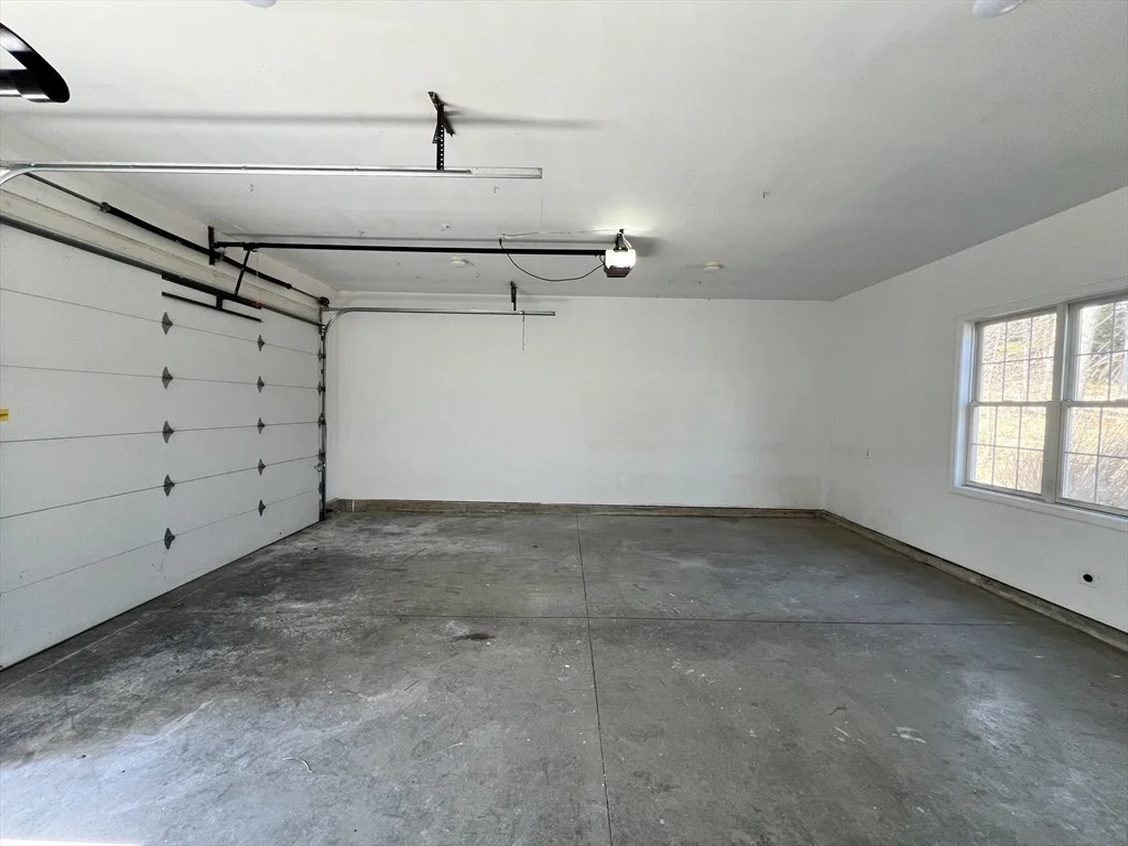 Photo of 465 Montgomery Rd