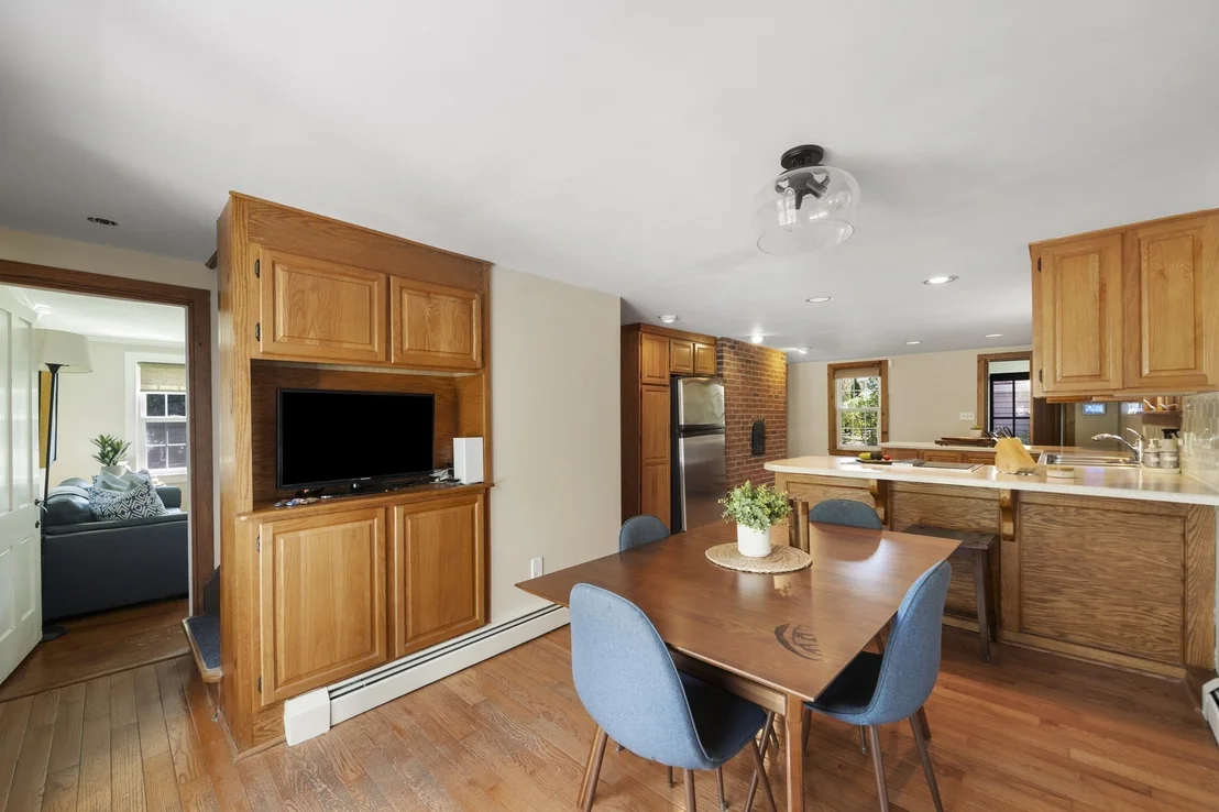 Photo of 35 Smith Pl