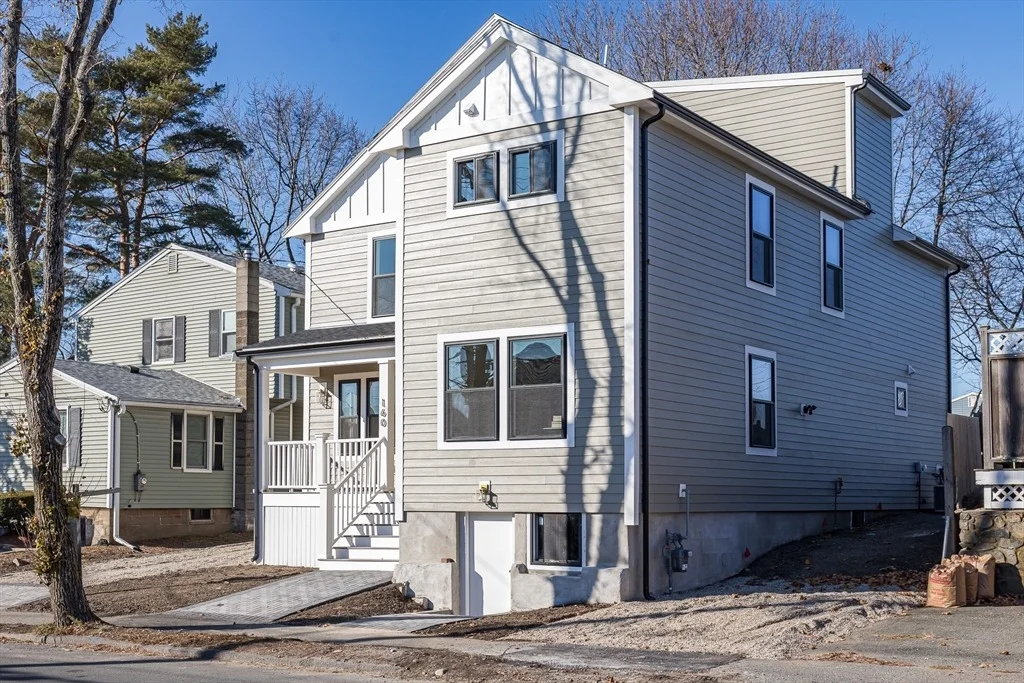 Photo of 160 Green St
