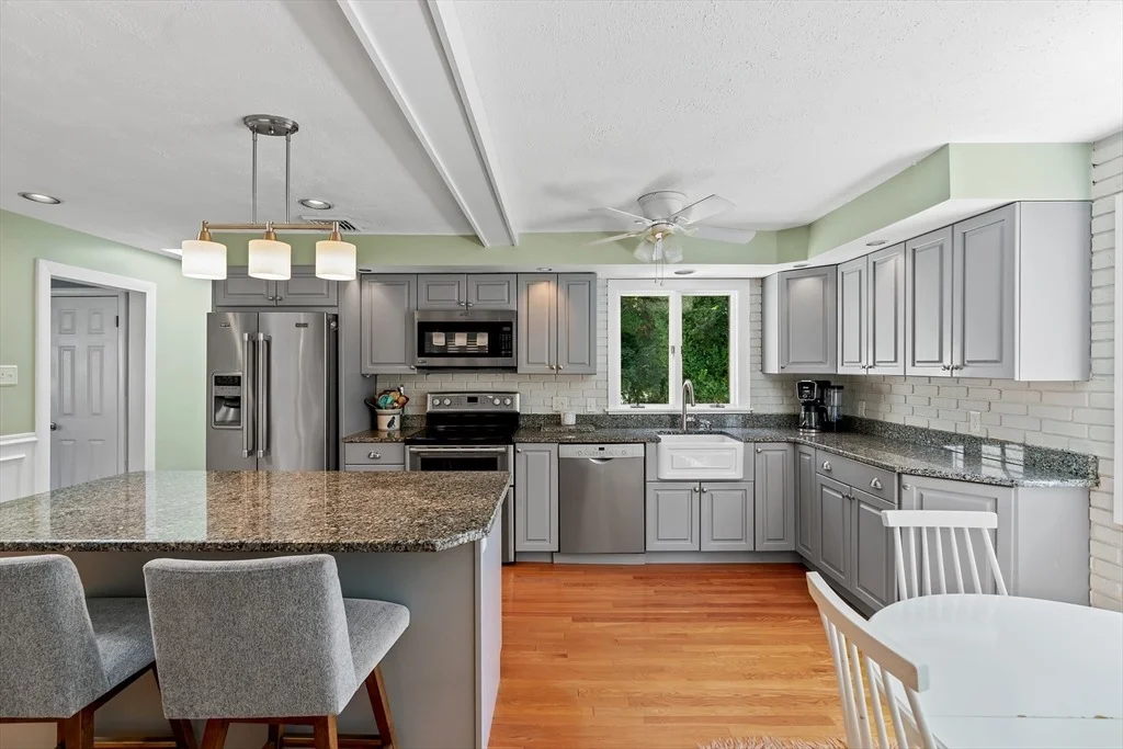 Photo of 14 Sunset Drive