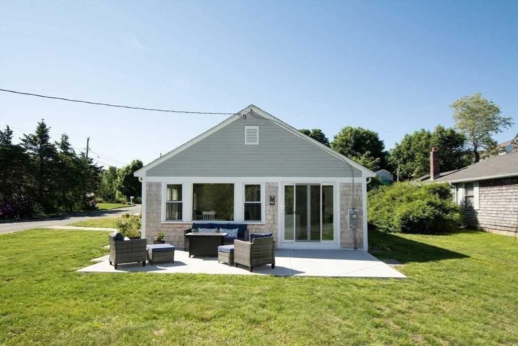 Photo of 2-A Bodfish Ave