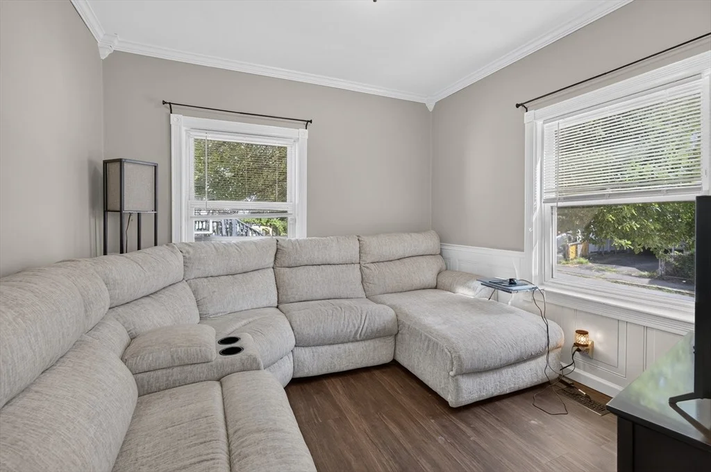 Photo of 103 B Street