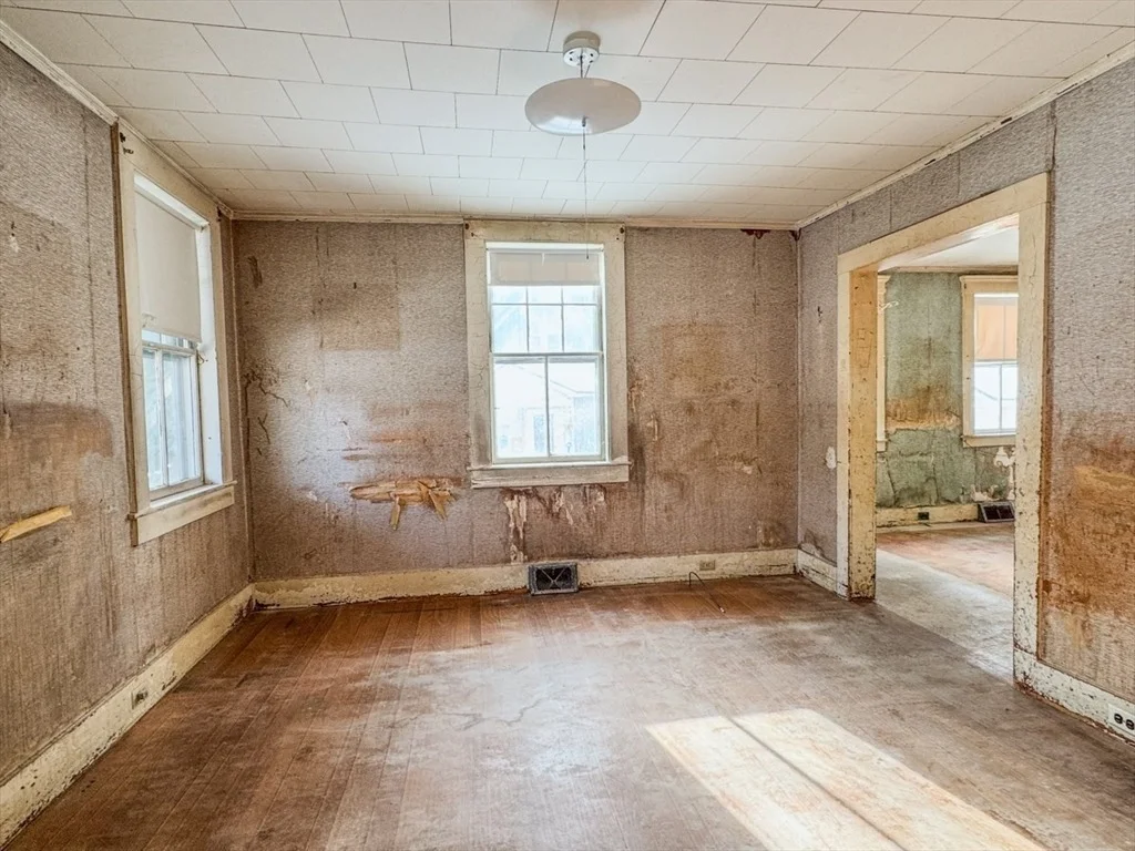 Photo of 360 Davis Street