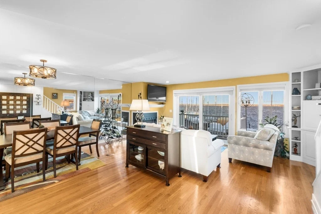 Photo of Unit 4413 at 700 Shore Dr