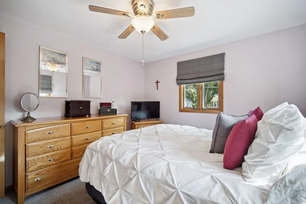 Photo of 726 Holyoke Rd