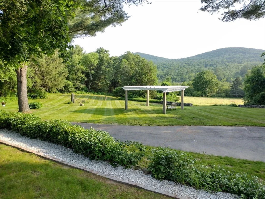 Photo of 148 Scantic Road