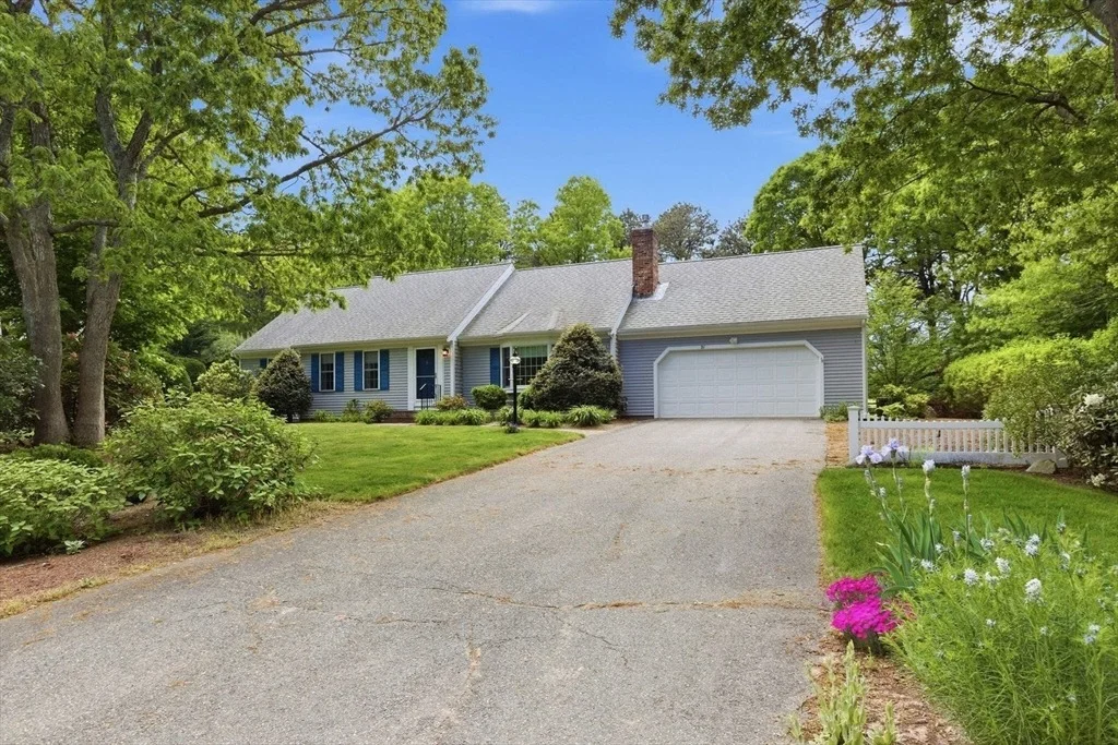 Photo of 91 Long Hill Road