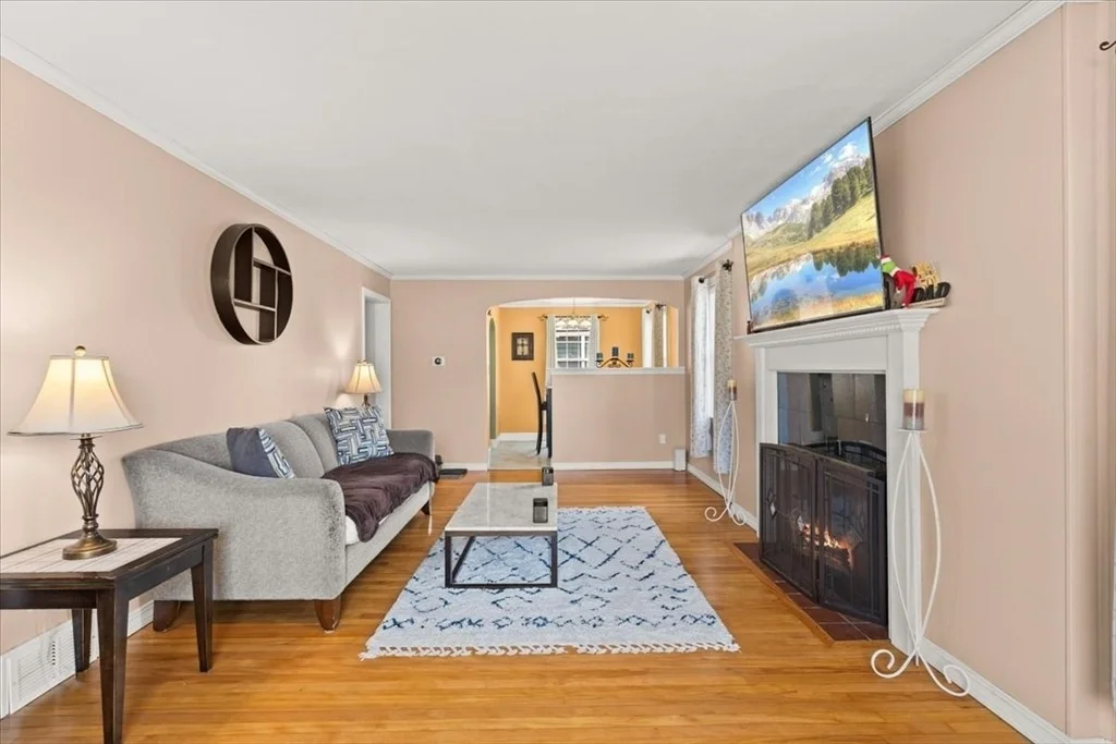Photo of 49 Cove St
