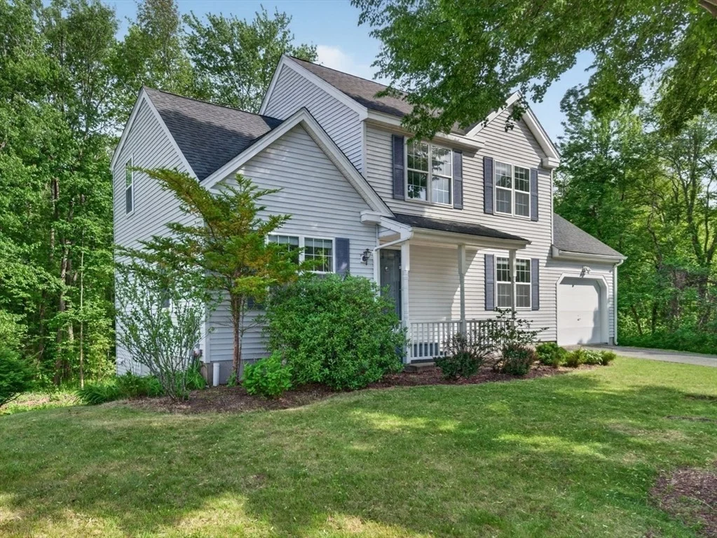 Photo of 30 Bucklin Rd