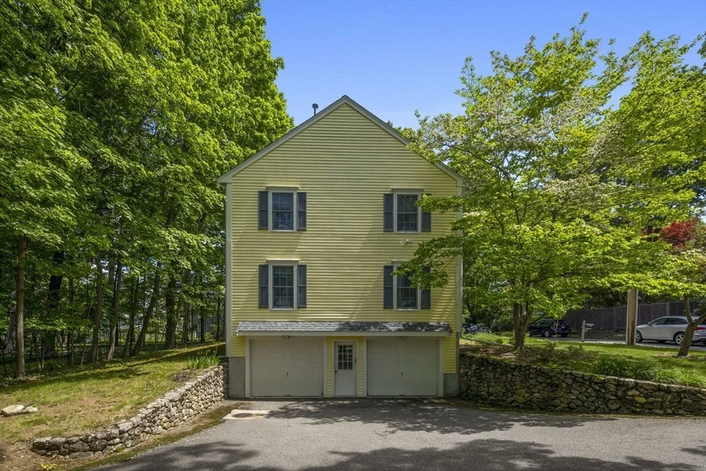 Photo of 2 Laurel Street