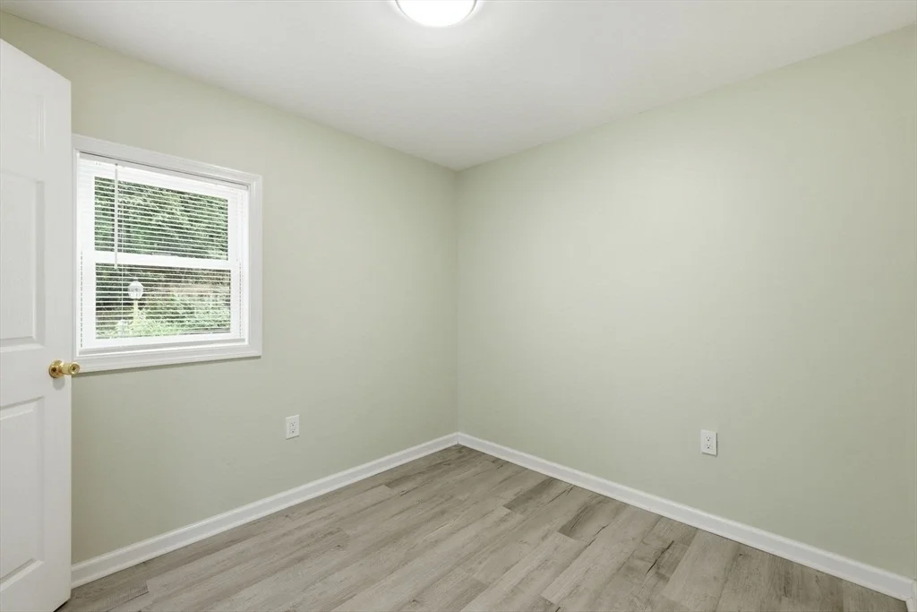 Photo of 18 Fuller Ave