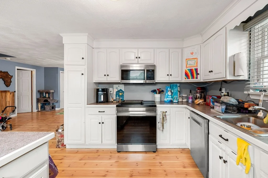 Photo of 8 Windsor Ln