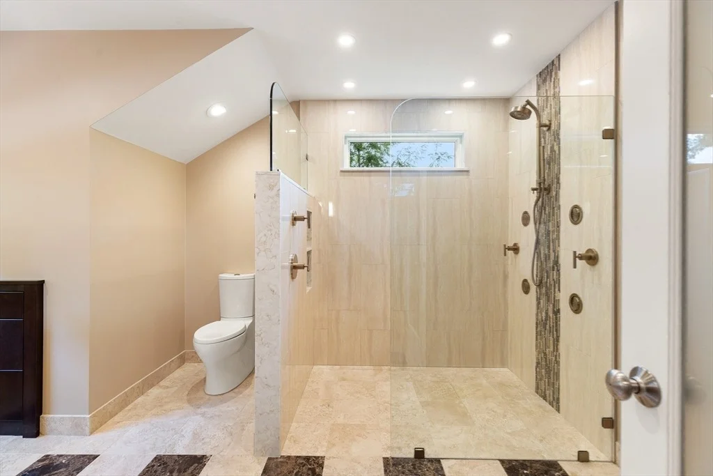Photo of 25 Richard Road