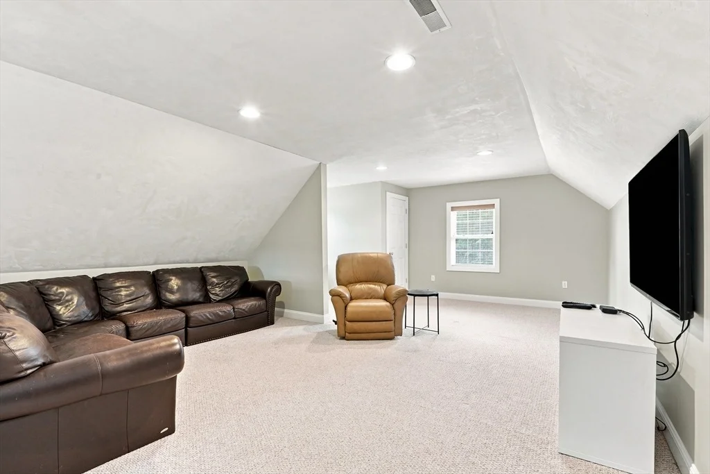Photo of 3 Arborcrest Rd
