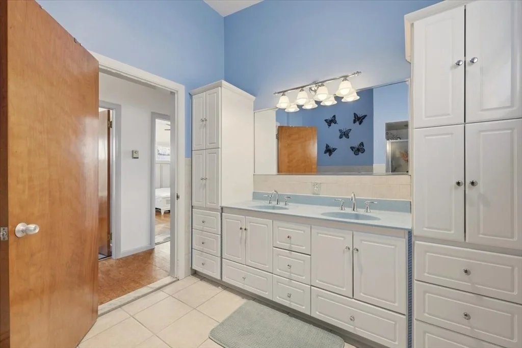 Photo of 27 Kane St