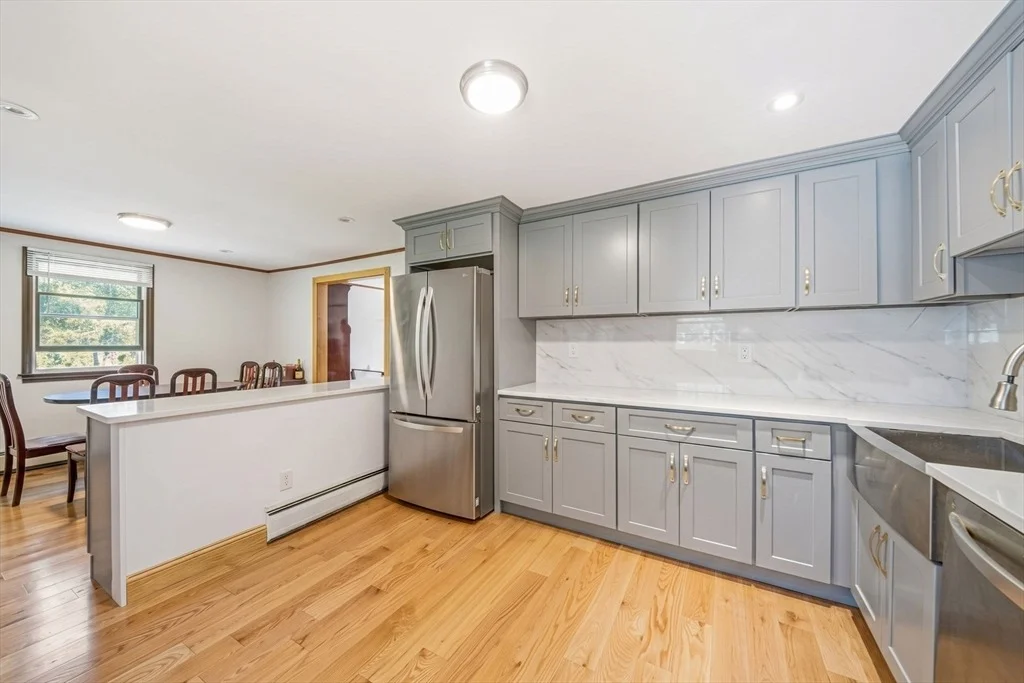 Photo of 410 Plain St