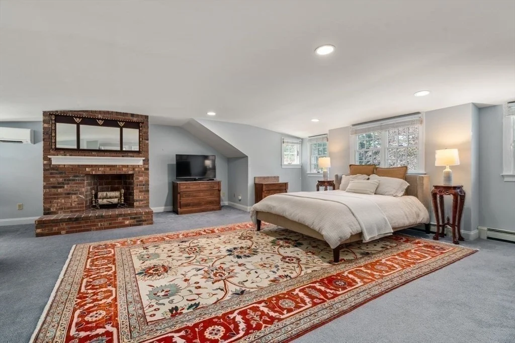 Photo of 55 Winterset Drive