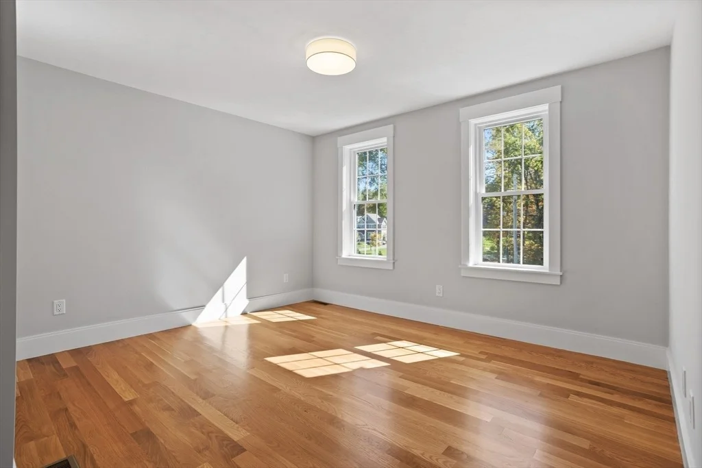 Photo of 236 Bolton Rd