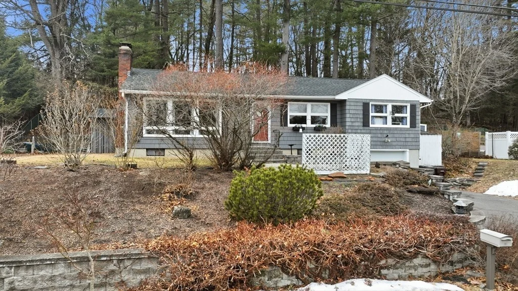 Photo of 11 Laurel Ter