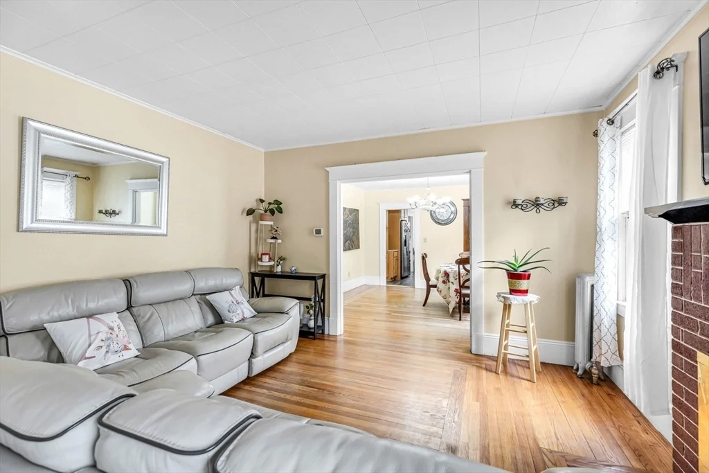 Photo of 79 Marsden St