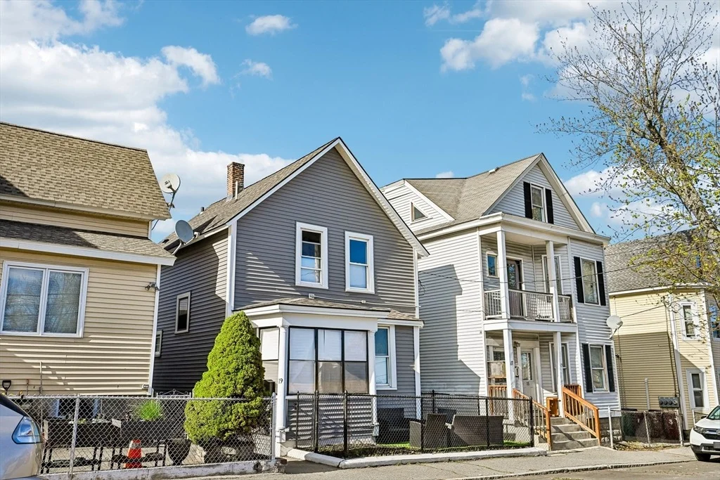 Photo of 19 Sheldon St
