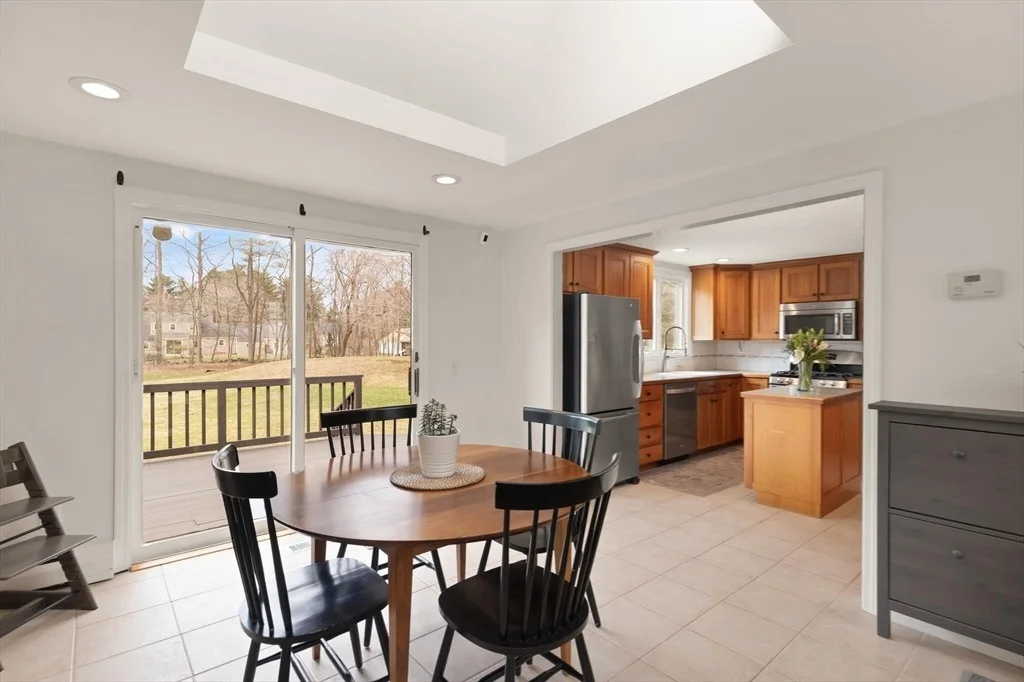 Photo of 9 Meadowview