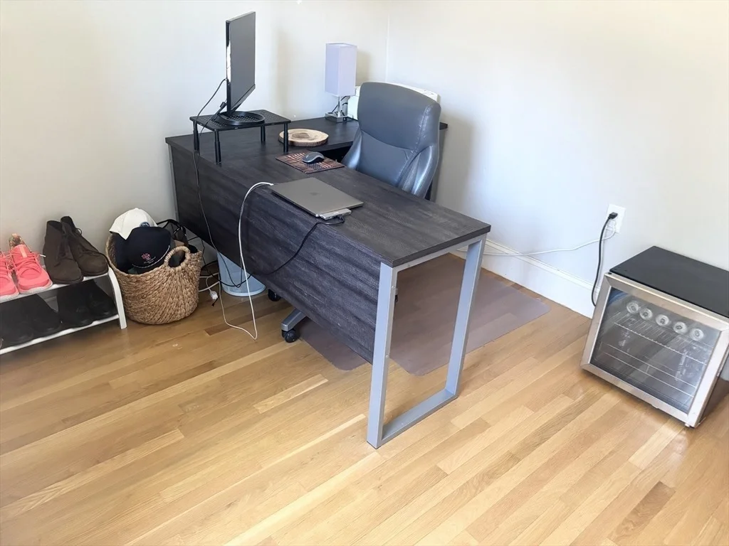 Photo of 9 Ray Ave