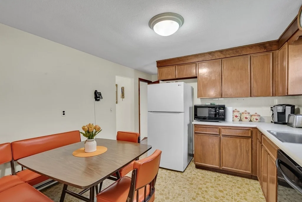 Photo of 42 Grapevine Avenue