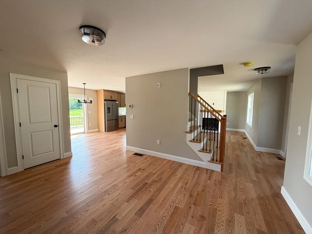 Photo of 555 Neck Road