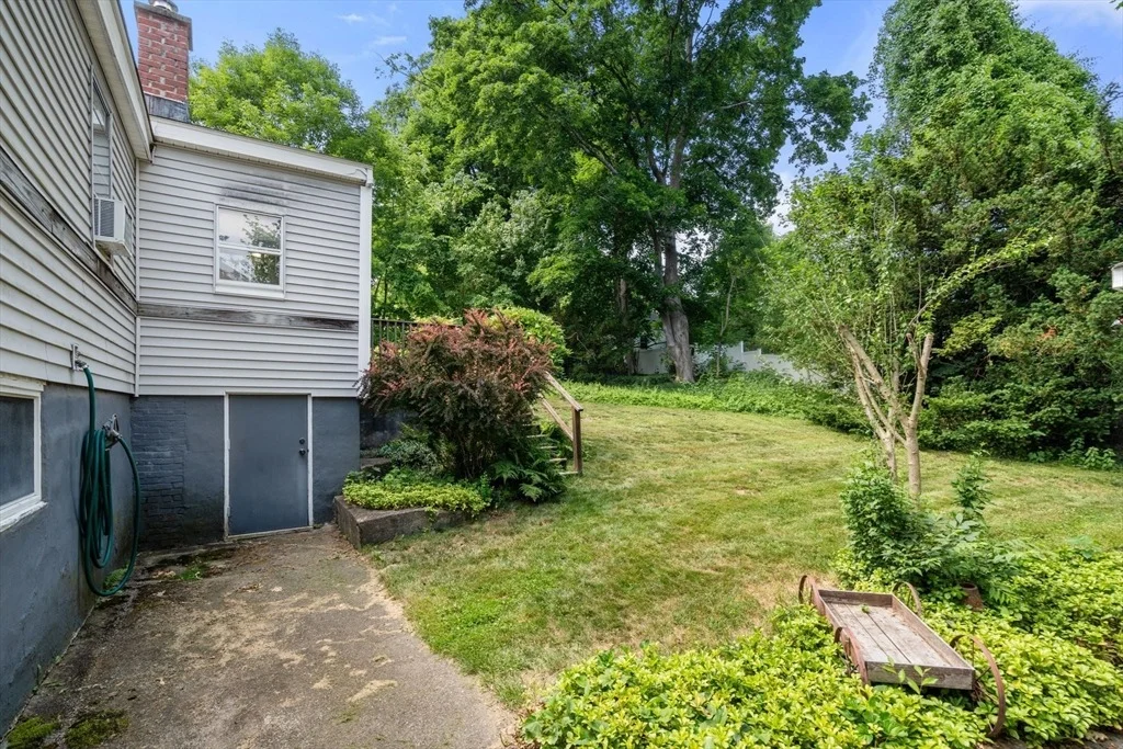 Photo of 40 Fairfield St
