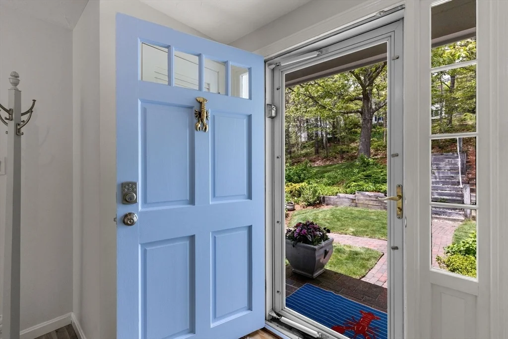 Photo of 240 Riverview Drive
