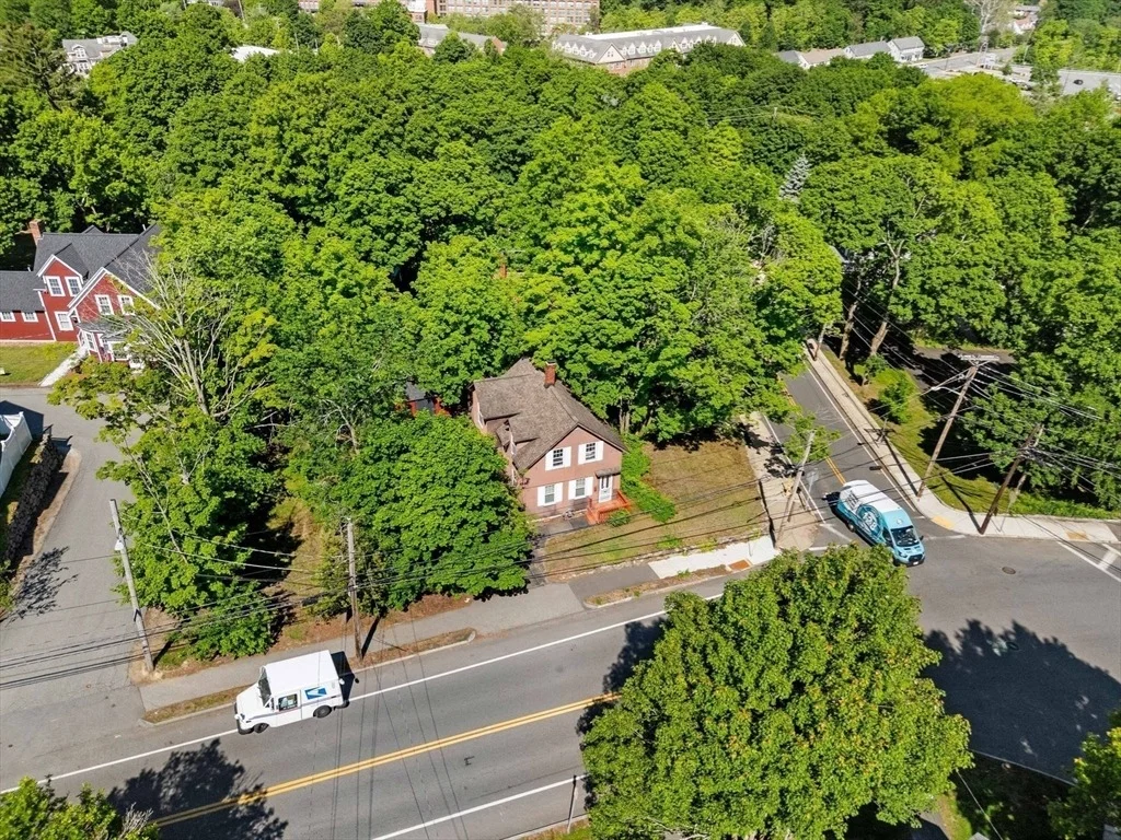 Photo of 72 High Street