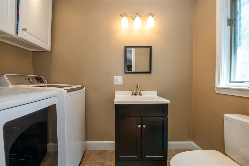 Photo of 9 Macarthur Blvd