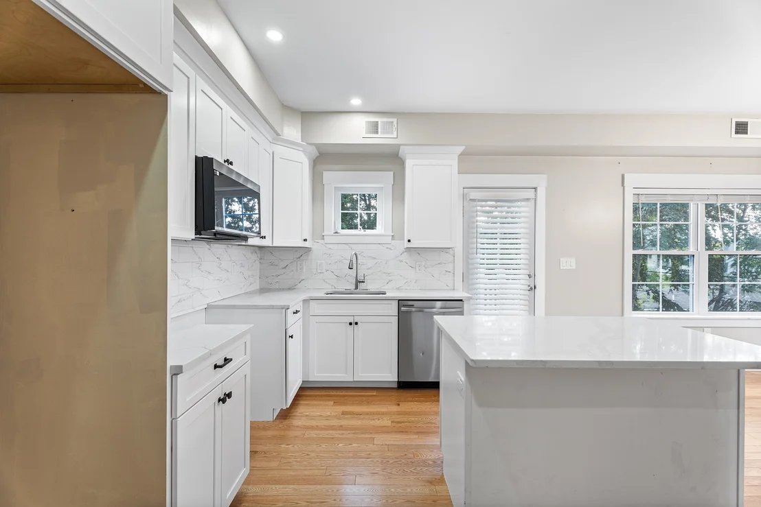 Photo of 30 Valmor St