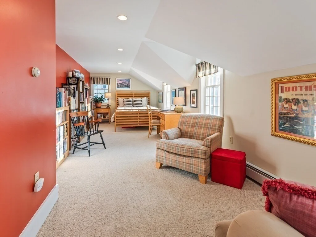 Photo of 26 Townsend Dr