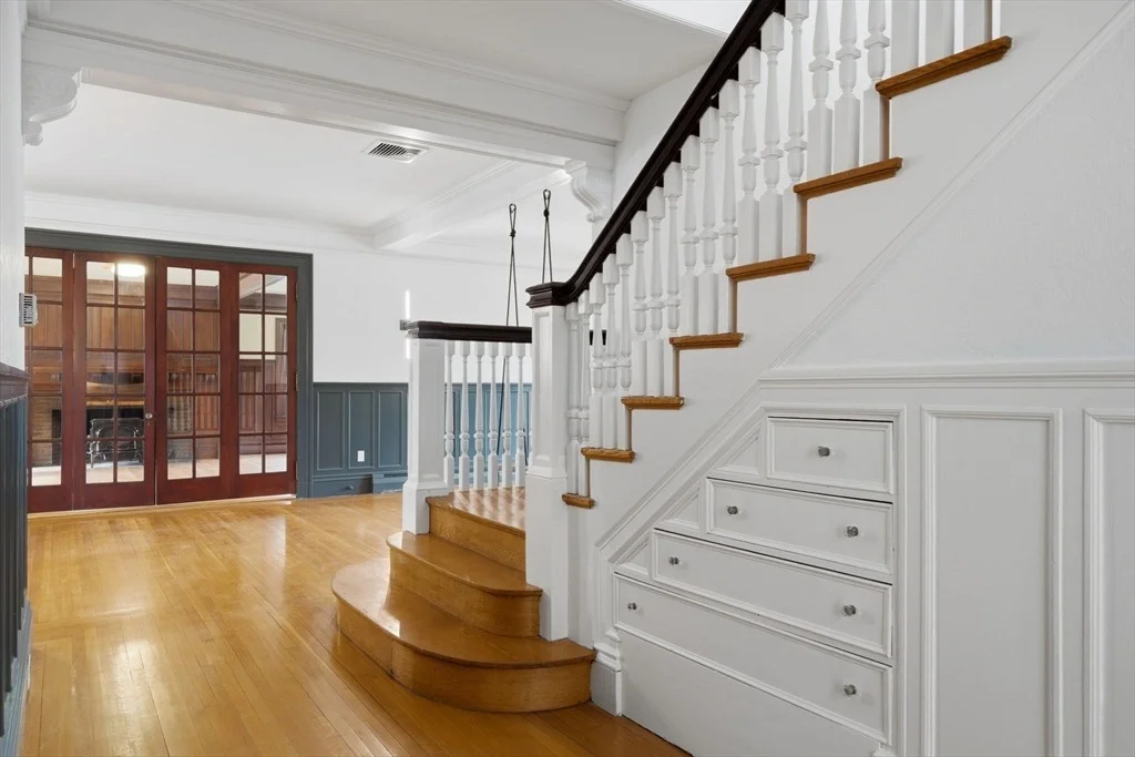 Photo of 2 Ocean Avenue