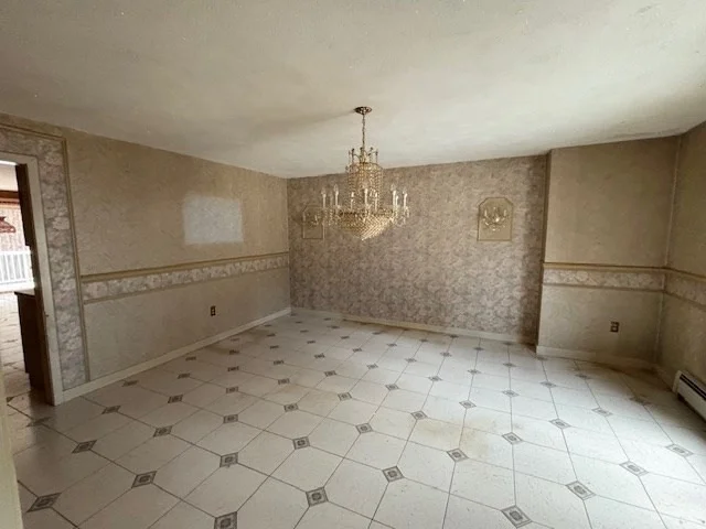 Photo of 16 Anglewood Lane