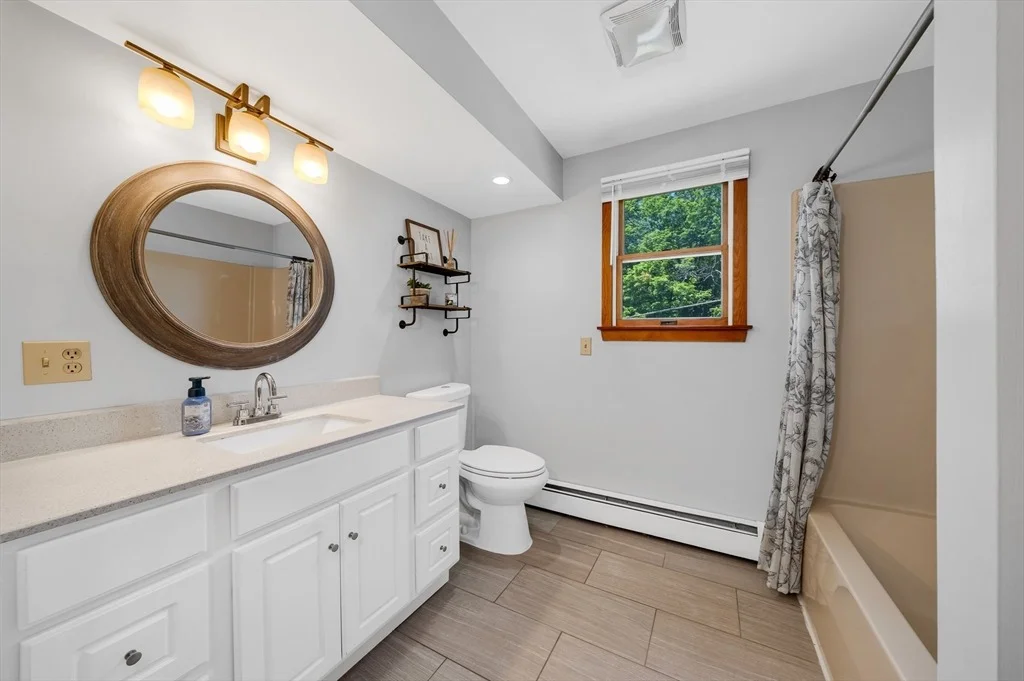 Photo of 11 Beech Ln