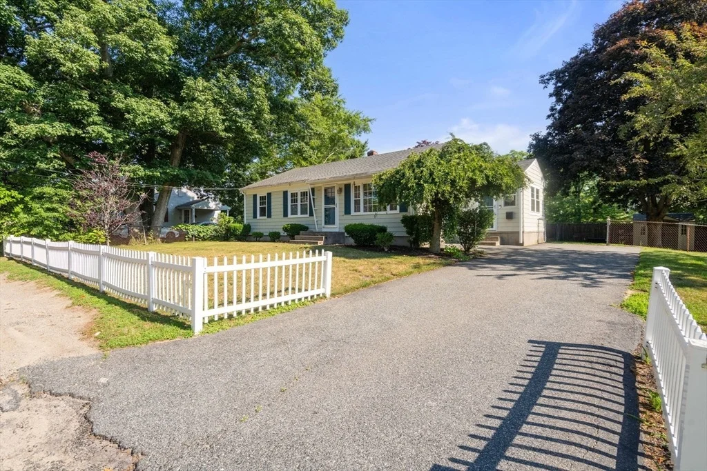 Photo of 26 Walnut St