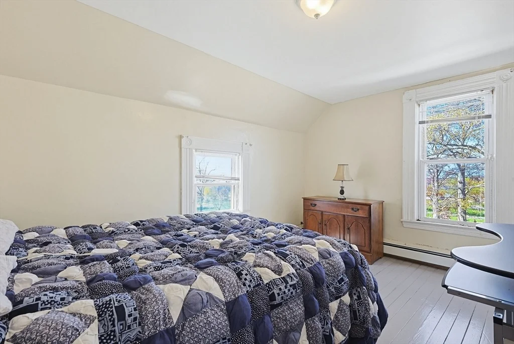Photo of 391 Middle St
