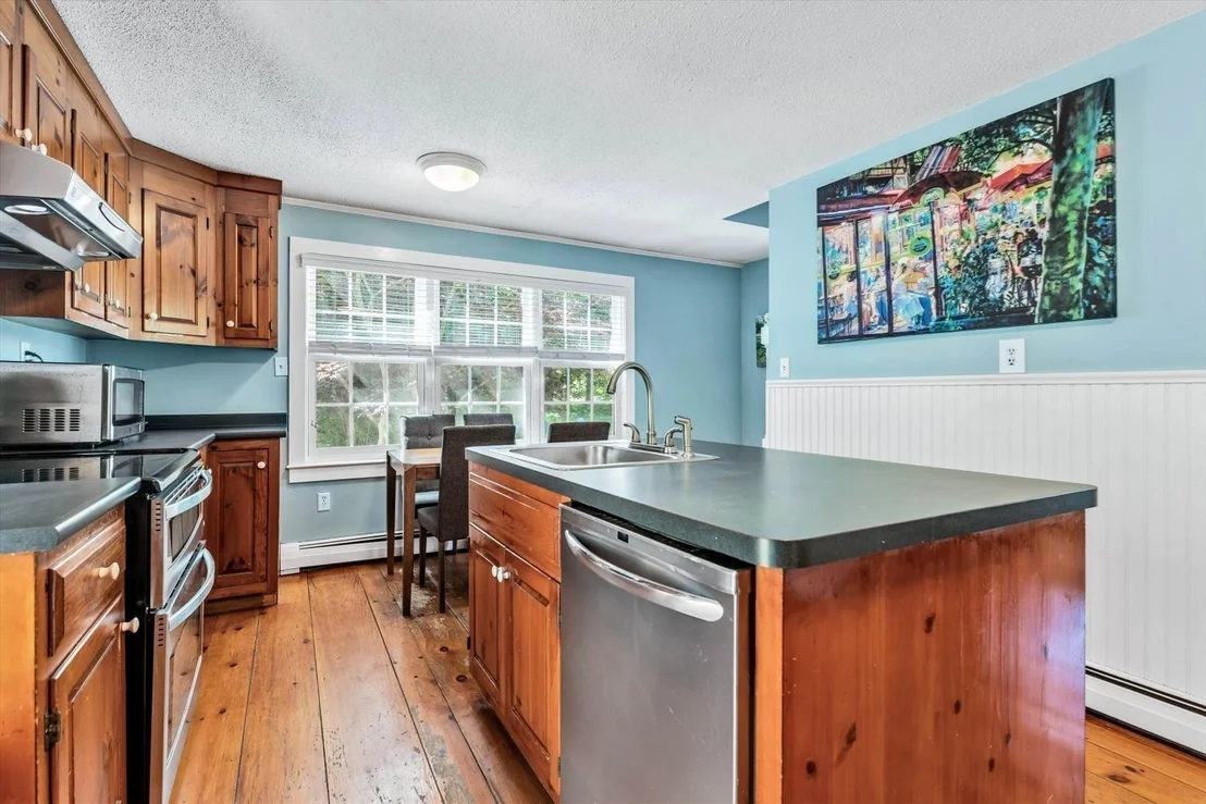 Photo of 51 Tracy Ln