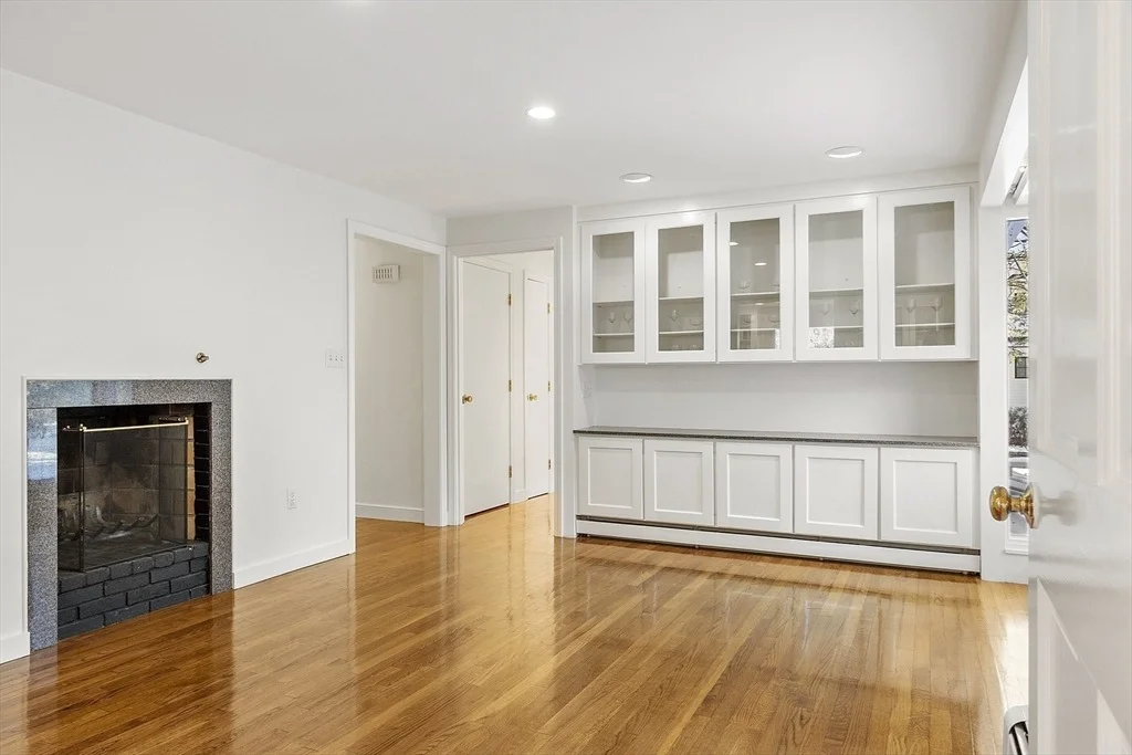 Photo of 35 Chestnut St