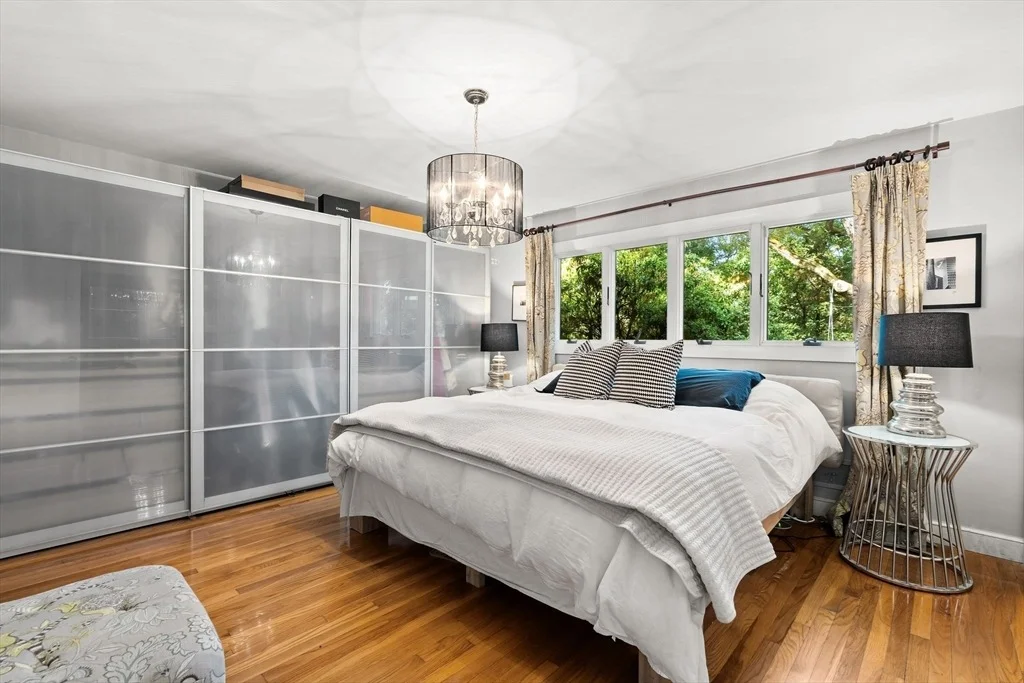 Photo of 44 Windemere Rd