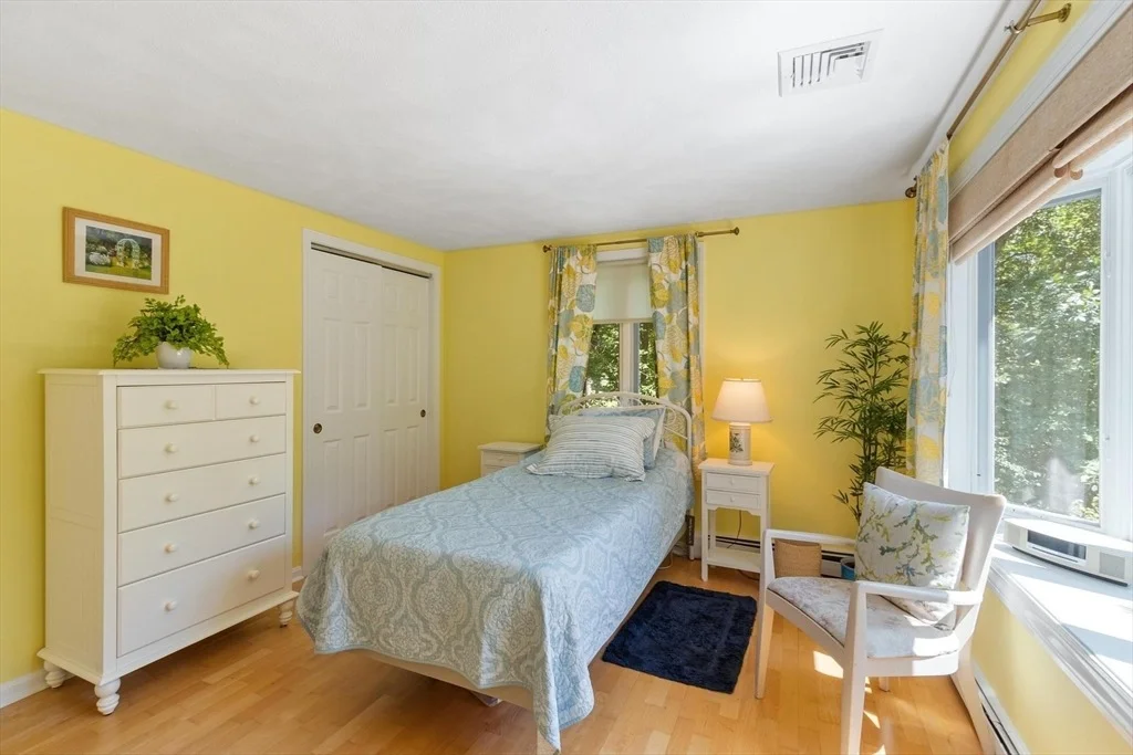 Photo of 159 Appleton St