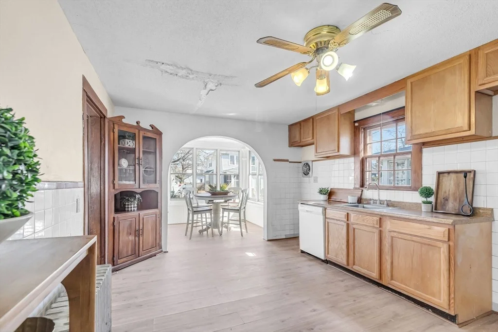 Photo of 274 Commonwealth Ave