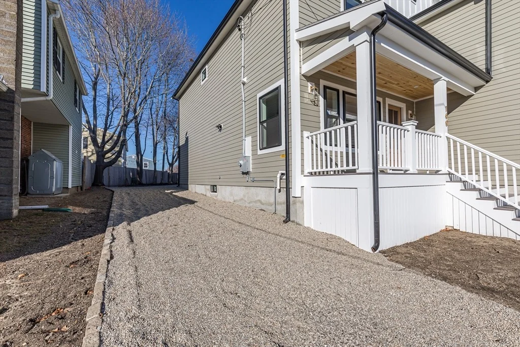 Photo of 160 Green St